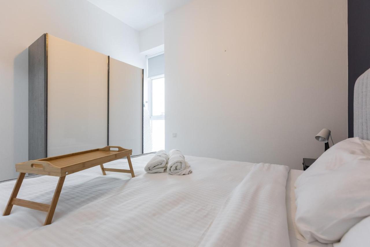 Spacious 1Br With Full Marina View Dubai Exterior foto